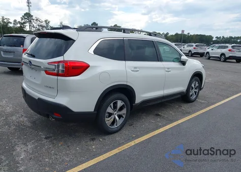 2025 Subaru Ascent Premium 8-Passenger z USA, uszkodzony, nr VIN 4S4WMAAD8S3442723